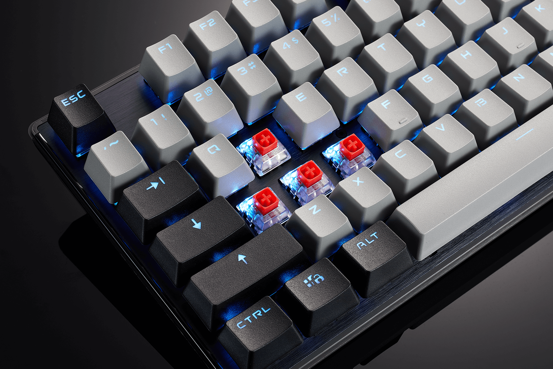 DeathStrike_GK715_Wired_Blue_Backlight_Keyboard_Kailh_Switches