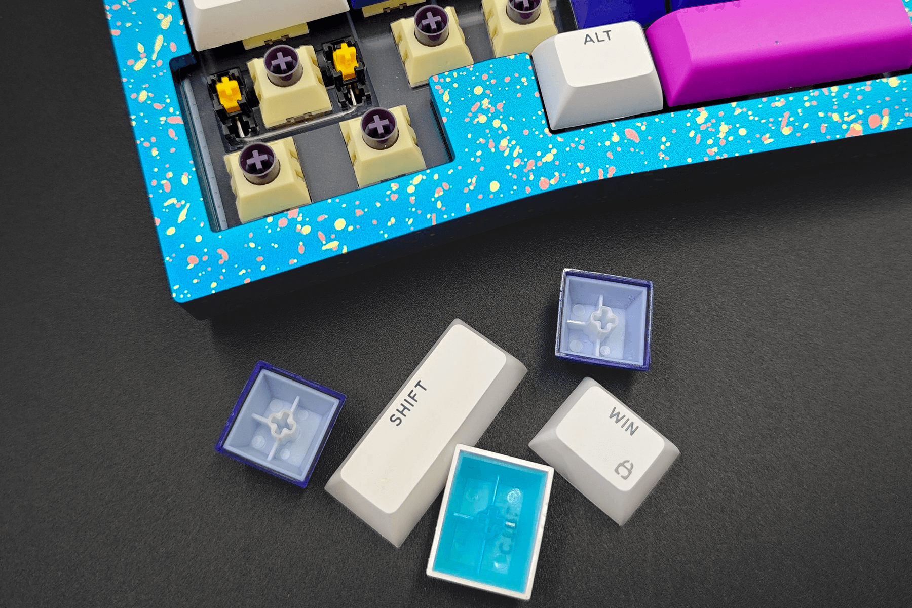 Monarch_F2_Ergonomic_Alice_Layout_TKL_Mechanical_Keyboard_Double_Shot_PBT_Keycaps