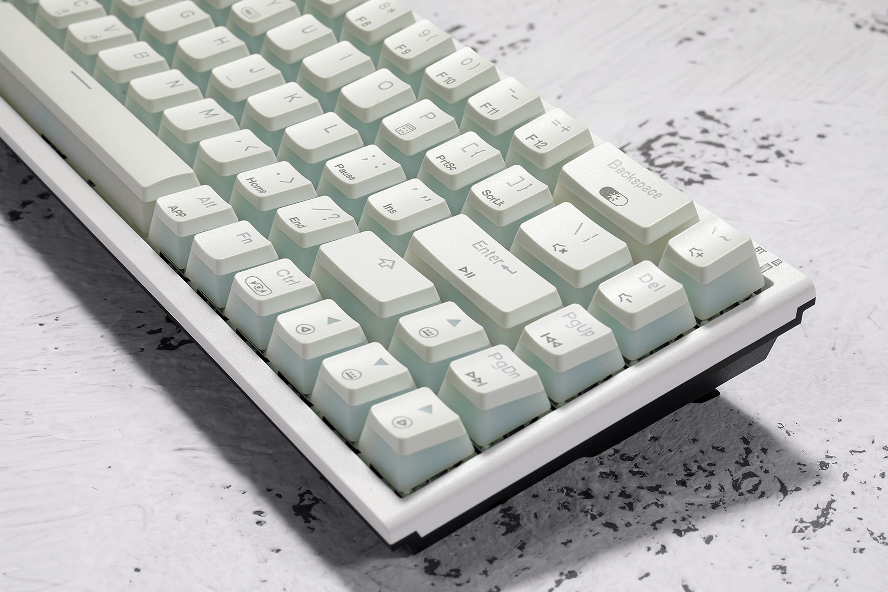 PowerBlade_X1_Pro_Wireless_65_Mechanical_Keyboard_Padding_Keycaps
