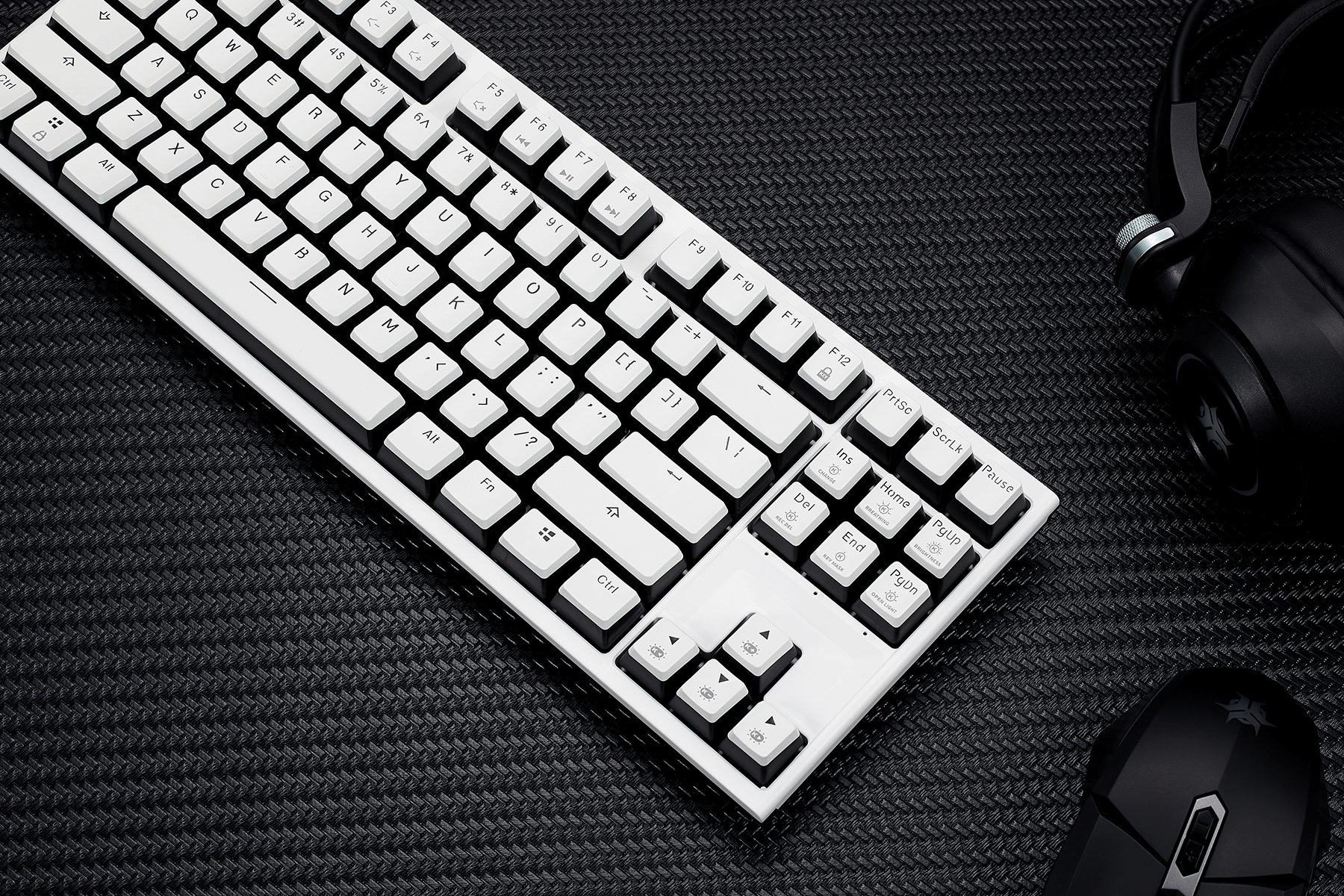 PowerBlade_X3_Wireless_Mechanical_Keyboard_Tenkeyless_Layout